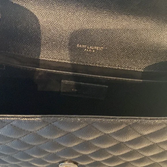 Saint Laurent - Picture 3 of 8